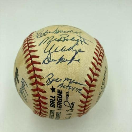 Екипът на Филаделфия Филис 1990 година Подписа Официален договор с Националната бейзболна лига - Бейзболни топки с автографи